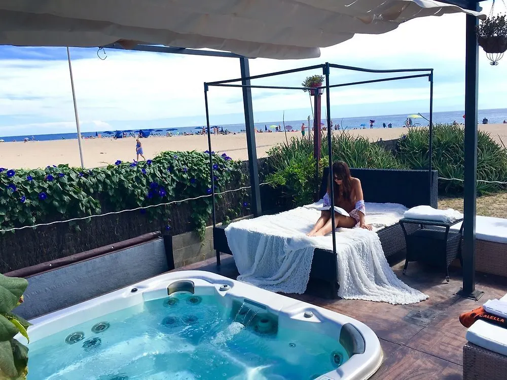 Lux Beach House Barcelona With Pool And Hot Tub, Beach Access Malgrat de Mar